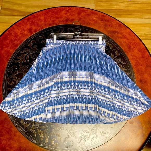 Cynthia Rowley Blue & White Printed Skirt Rayon Spandex Blend Size S - Picture 3 of 9